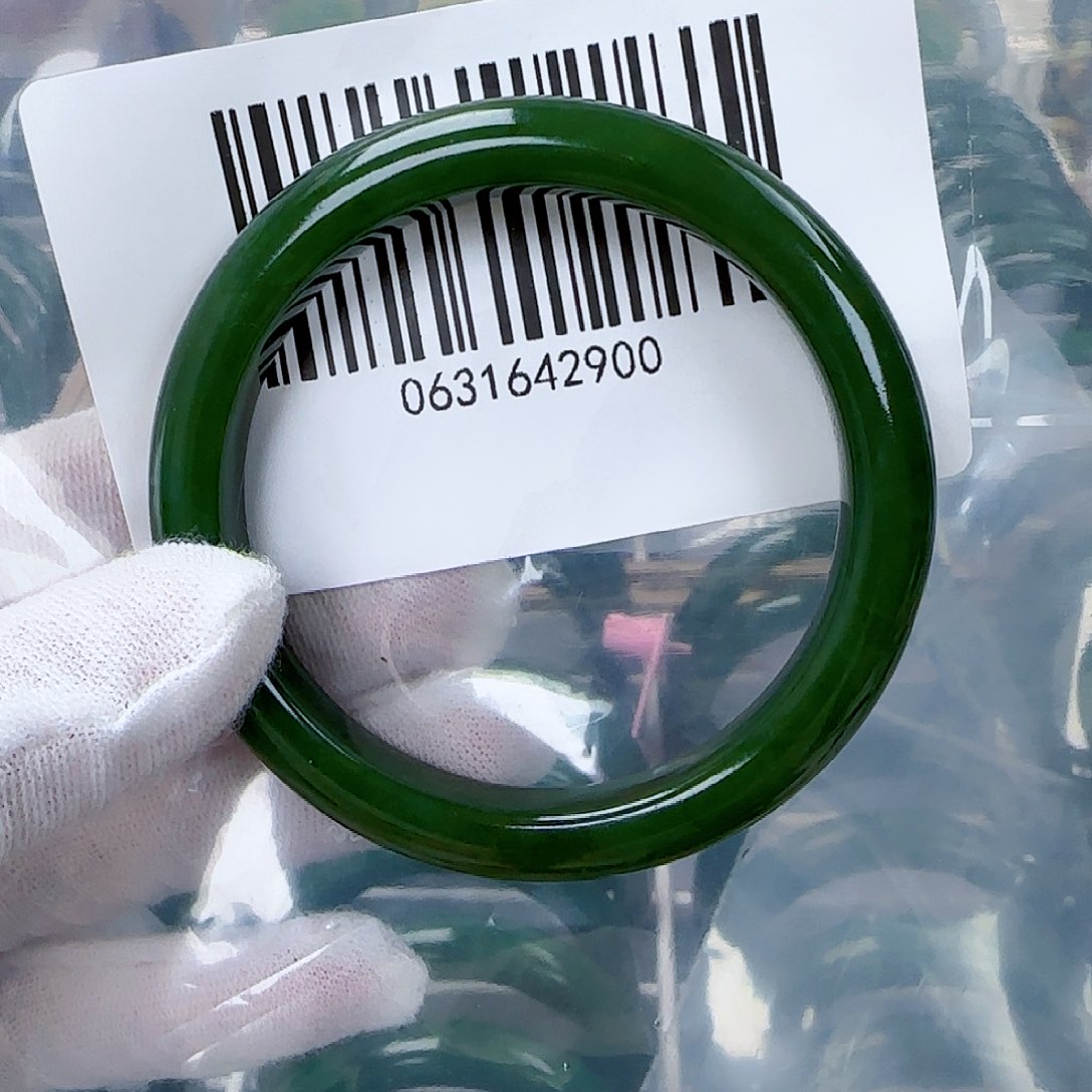 和田玉（碧玉）手镯未镶嵌54