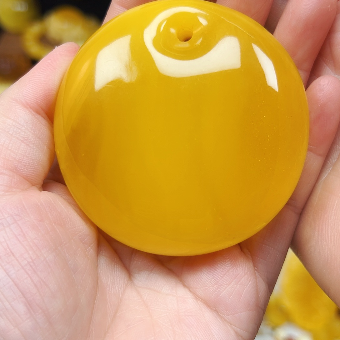 蜜蜡未镶嵌珠宝奇石吉****机蜜蜡公主扣