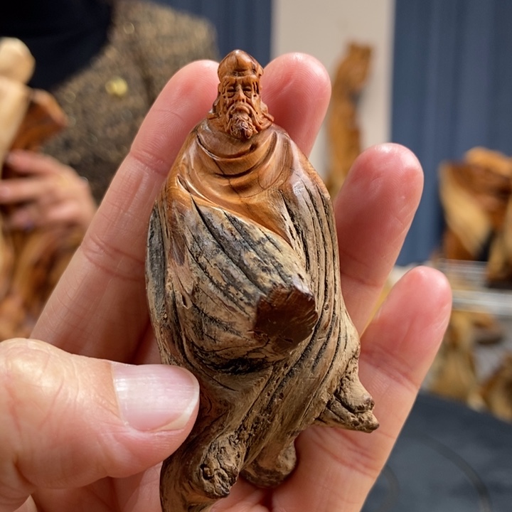 柏木（崖柏）手把件