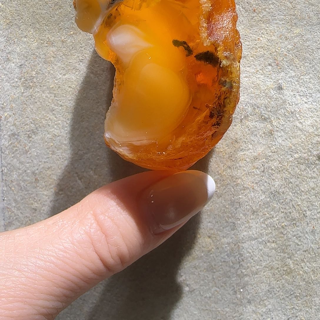 定制琥珀未镶嵌定制