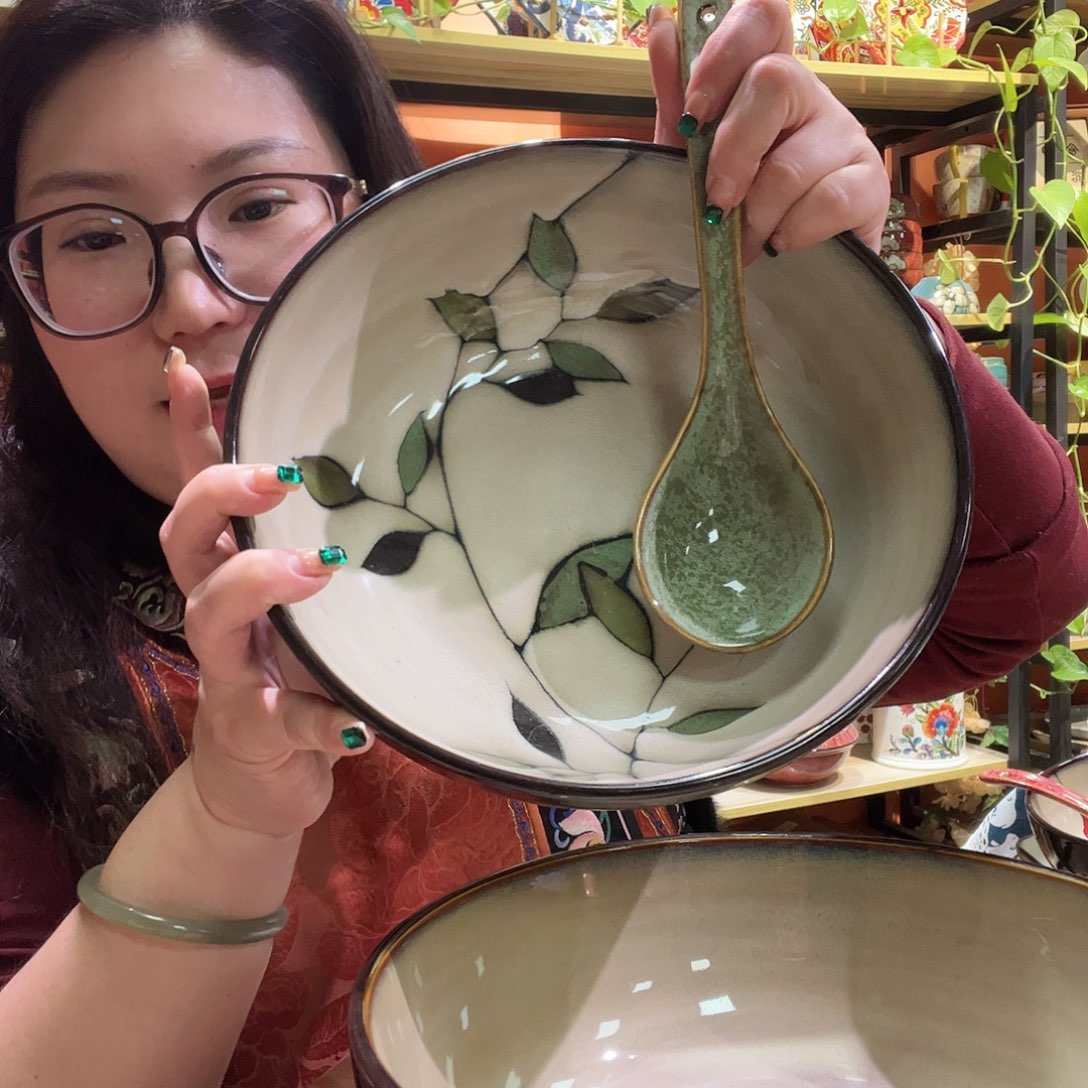 瓷片汤碗一个勺一个福利价格