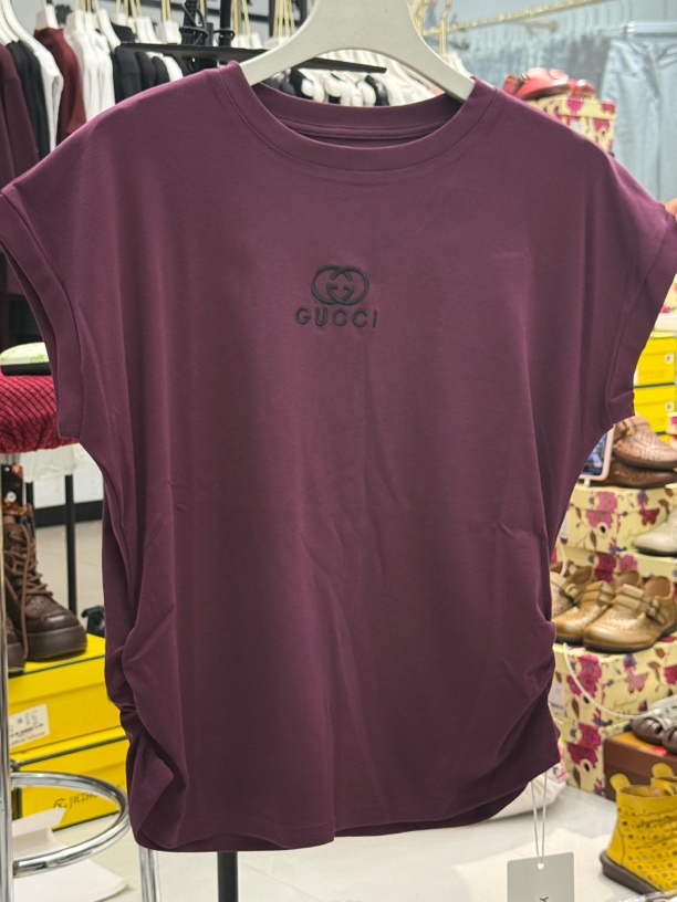 女士潮流短袖轻职风休闲背心设计款印花t恤圆领T恤