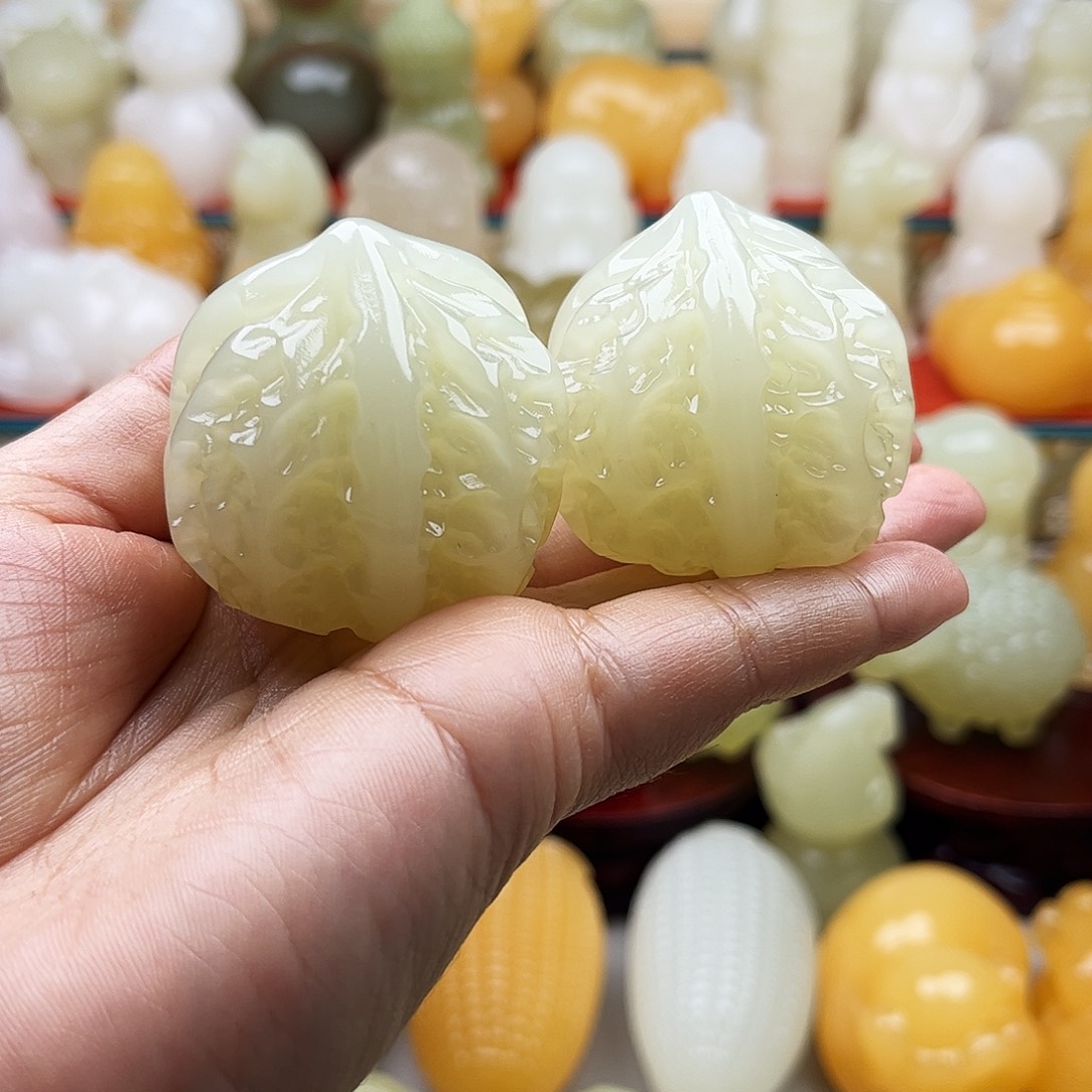 安***贝石材核桃手把摆件