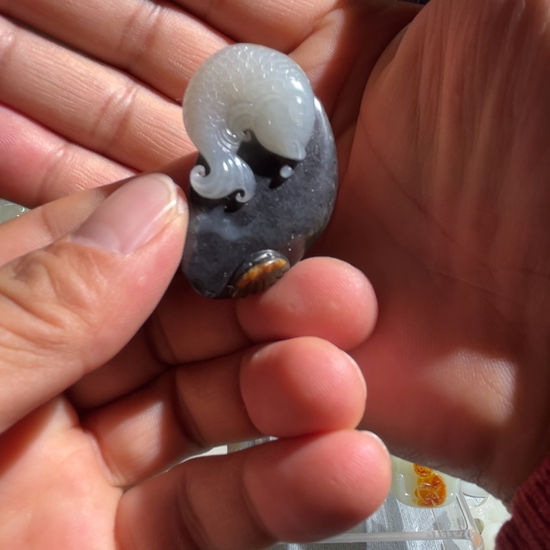 和田玉未镶嵌挂件