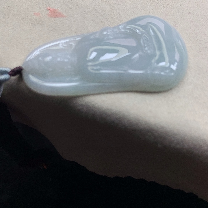 翡翠颈饰未镶嵌吊坠