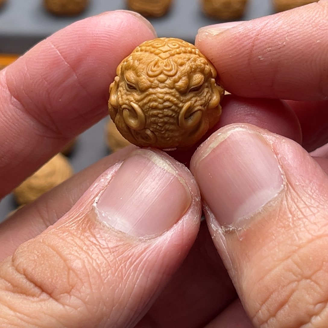 猴头核桃吊坠小*象神