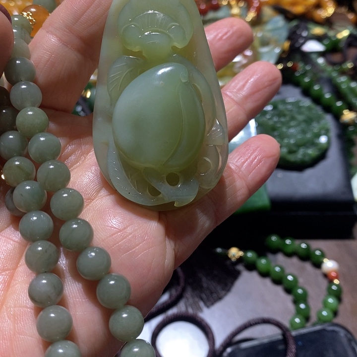 岫玉毛衣链未镶嵌