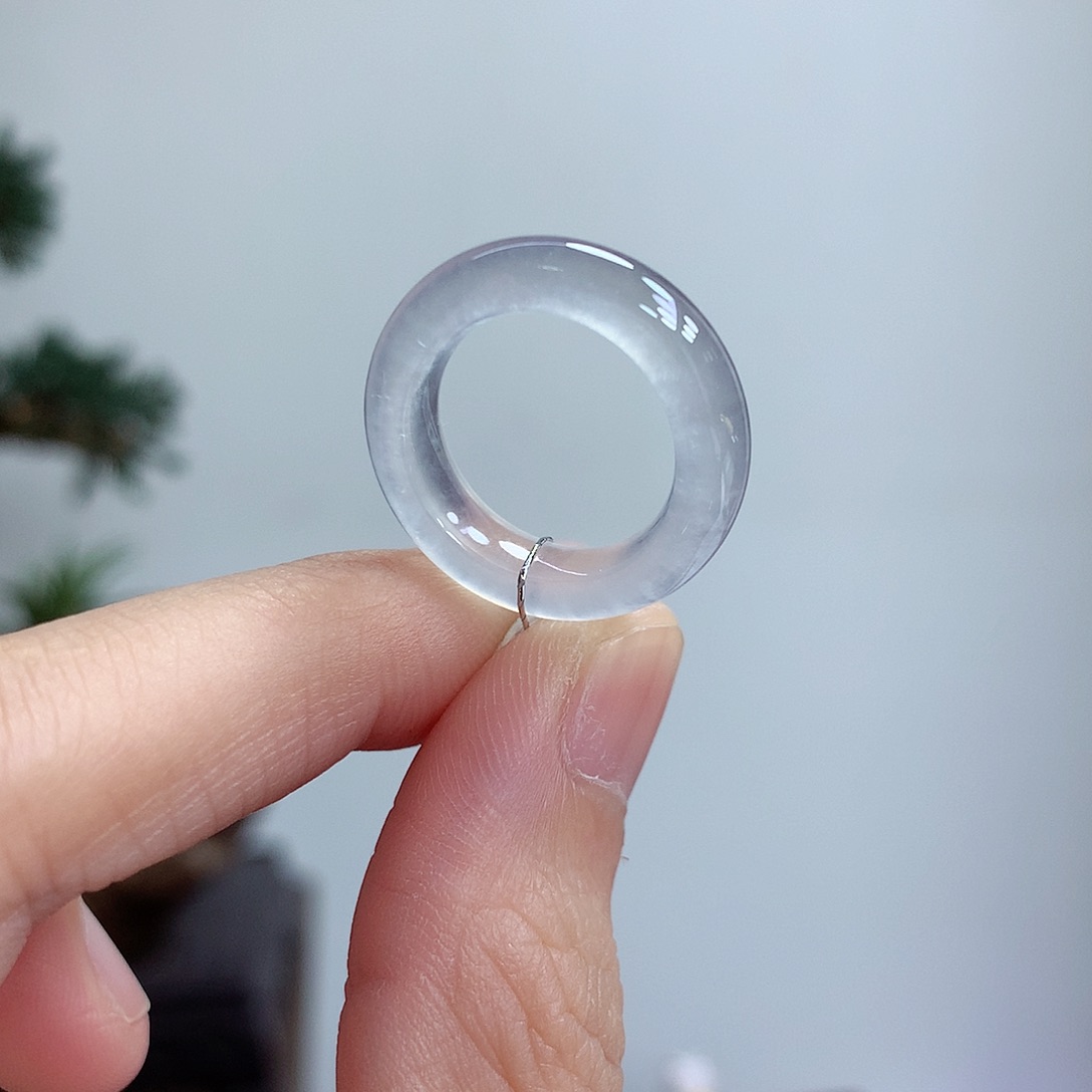 翡翠未镶嵌戒圈10号