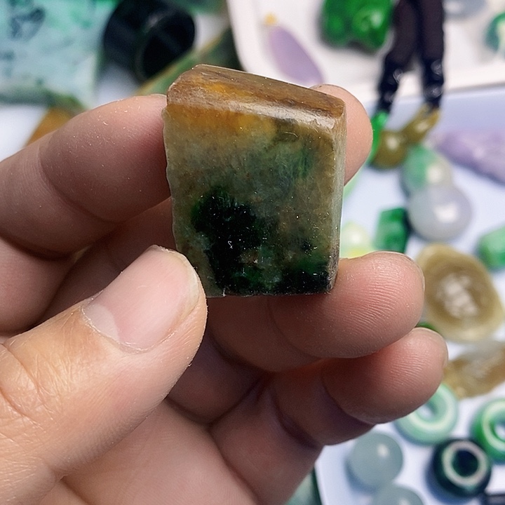 翡翠散珠天然翡翠A货挂件