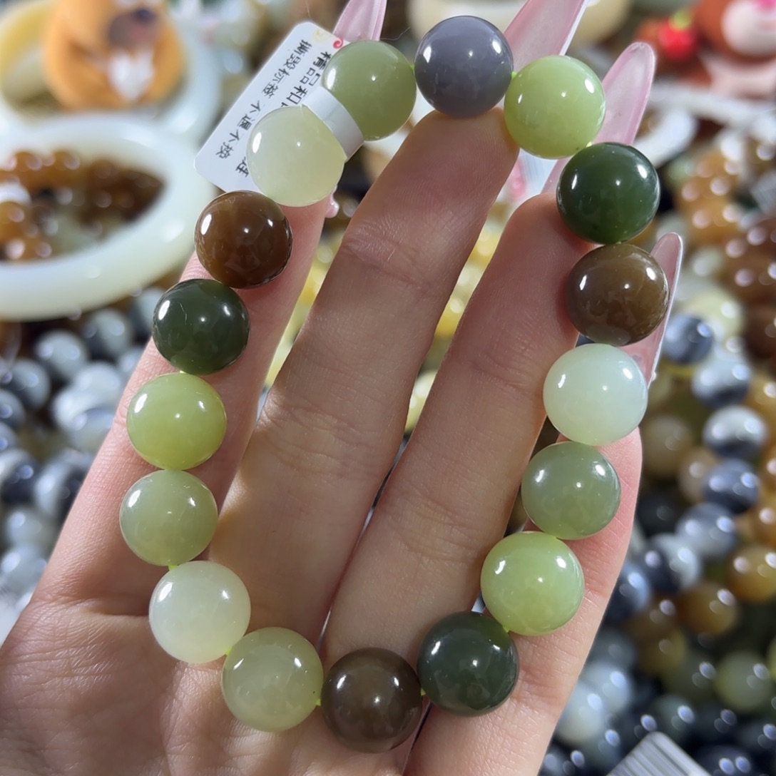 和田玉未镶嵌手链