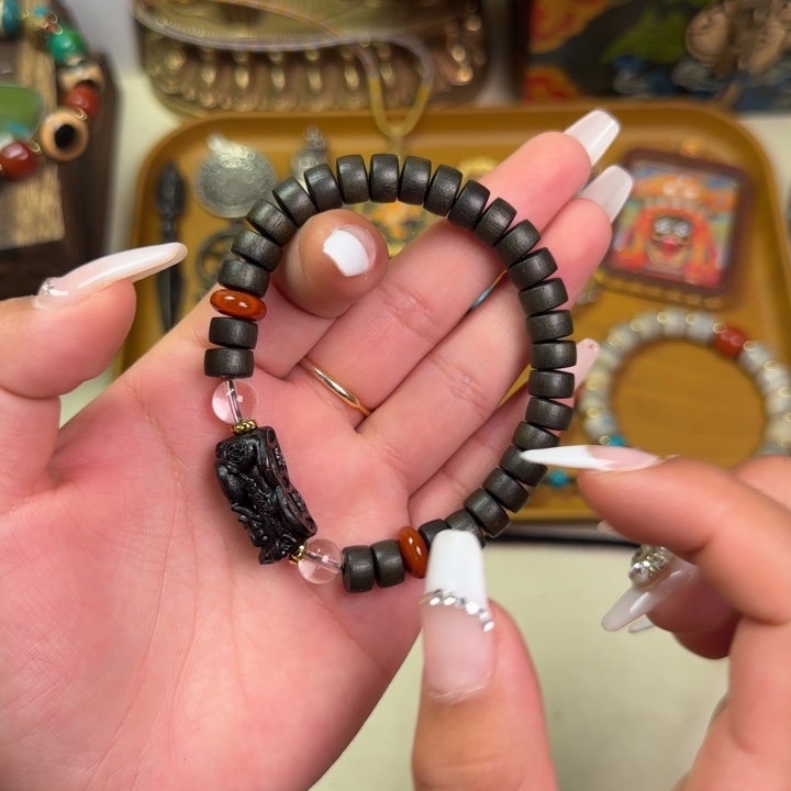 学***源大叶紫檀（黑酸枝木类）