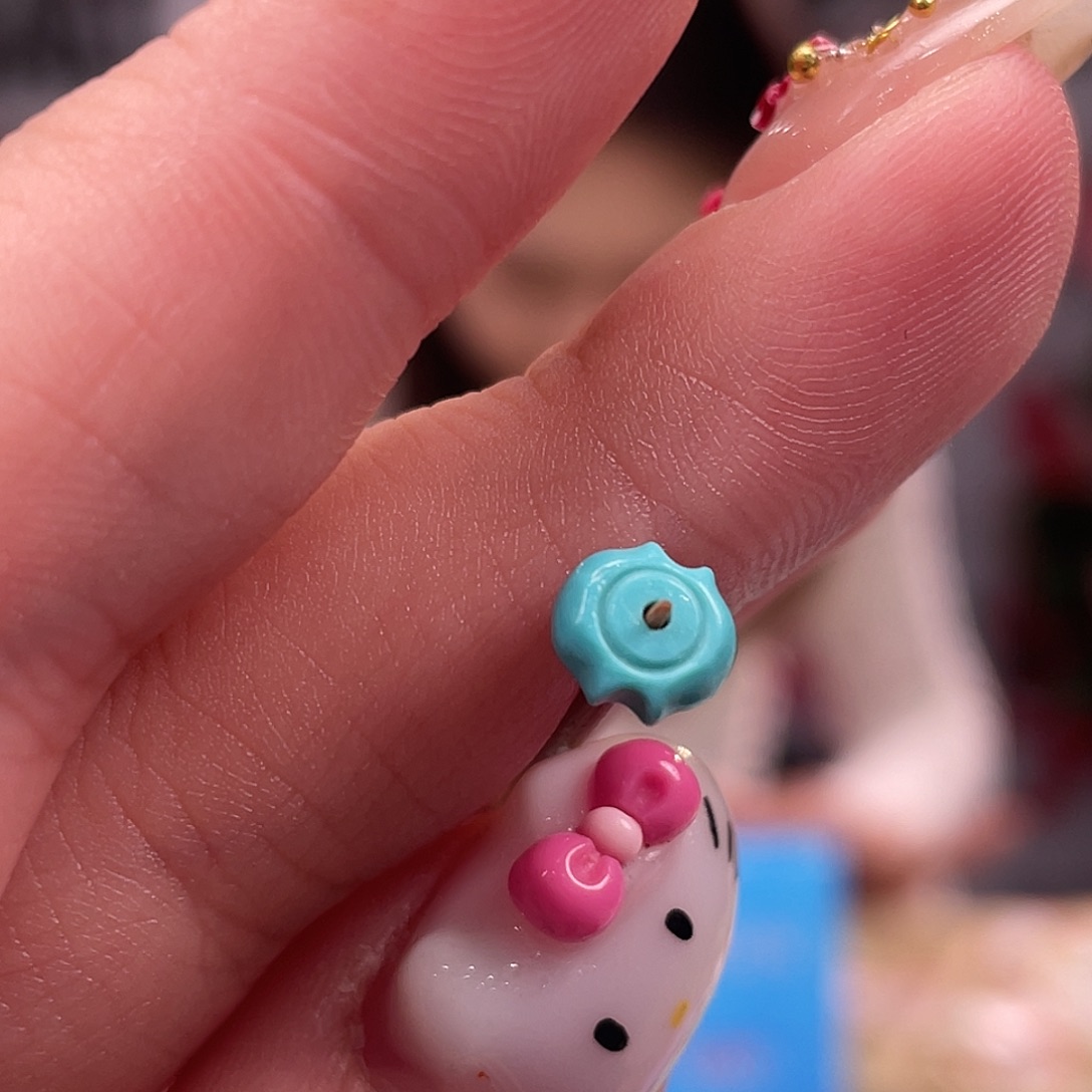 绿松石未镶嵌挂件