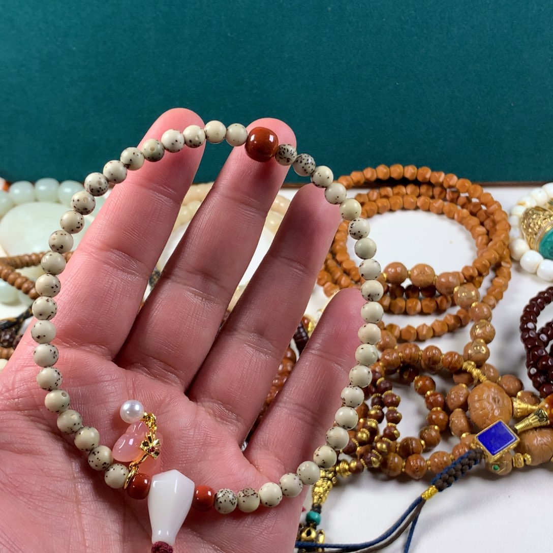 星月菩提吊坠。。。。。。。。。。