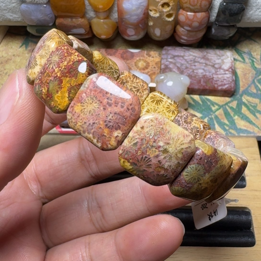 硅化玉天然有机玉石保真色未镶嵌