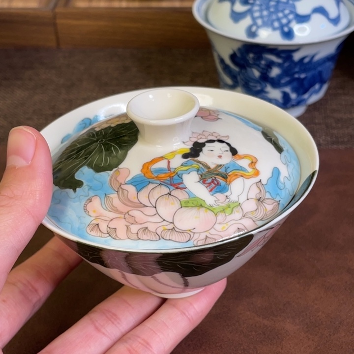 微瑕。        小雅。           29