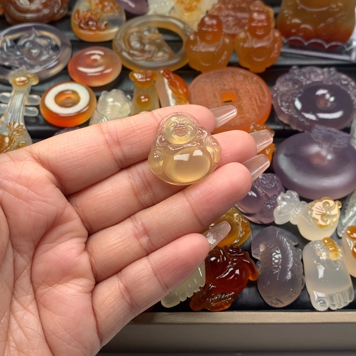 玛瑙/玉髓颈饰未镶嵌