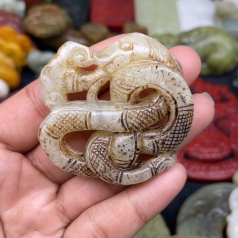 蛇纹石玉颈饰未镶嵌98