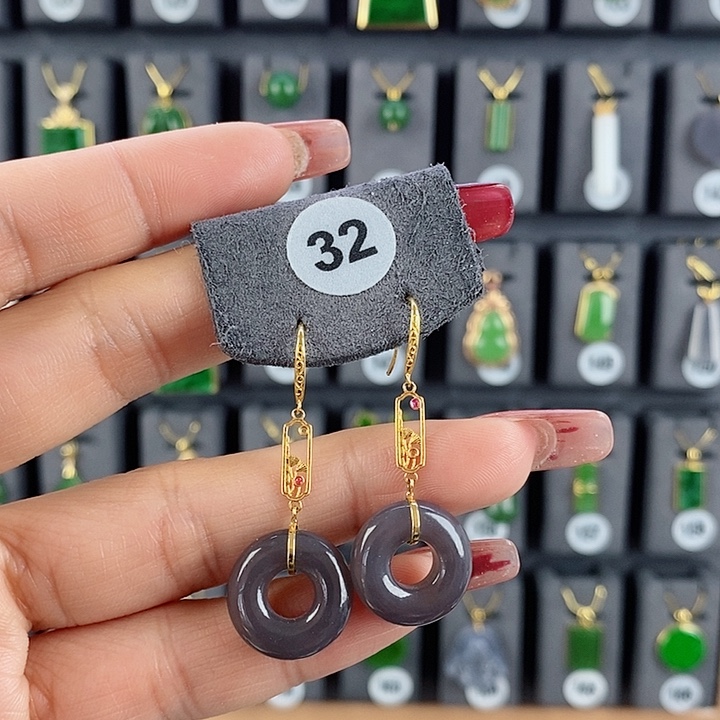 和田玉耳饰18K金镶嵌