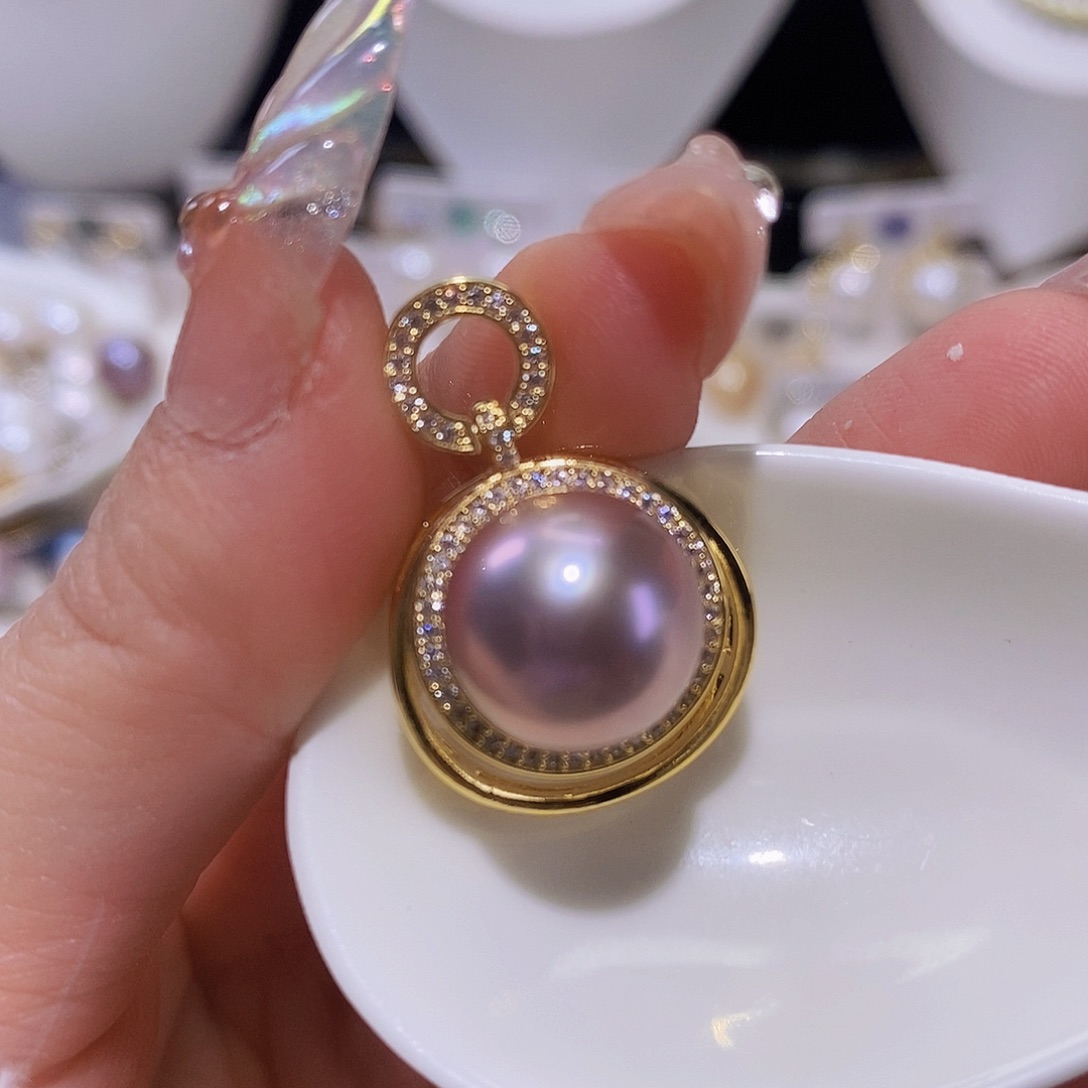 淡水珍珠颈饰合金