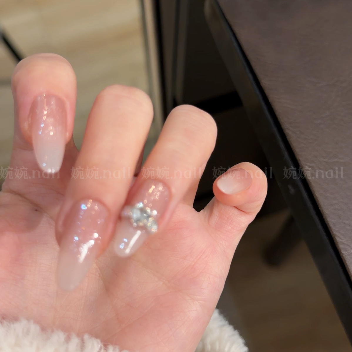 【聚光灯】婉婉 纯手工渐变闪闪贴钻设计穿戴甲