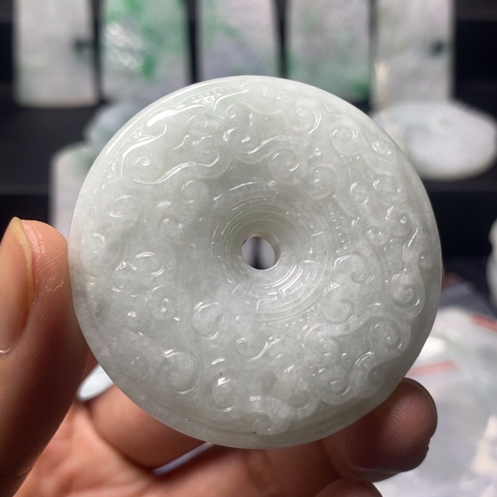 颈饰未镶嵌翡翠天然翡翠A货