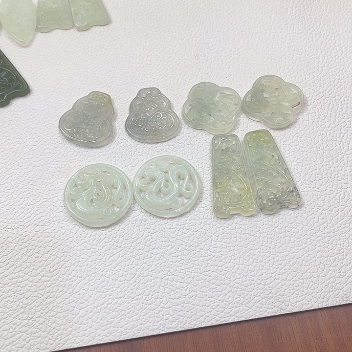 逆***r蛇纹石玉合金戒指