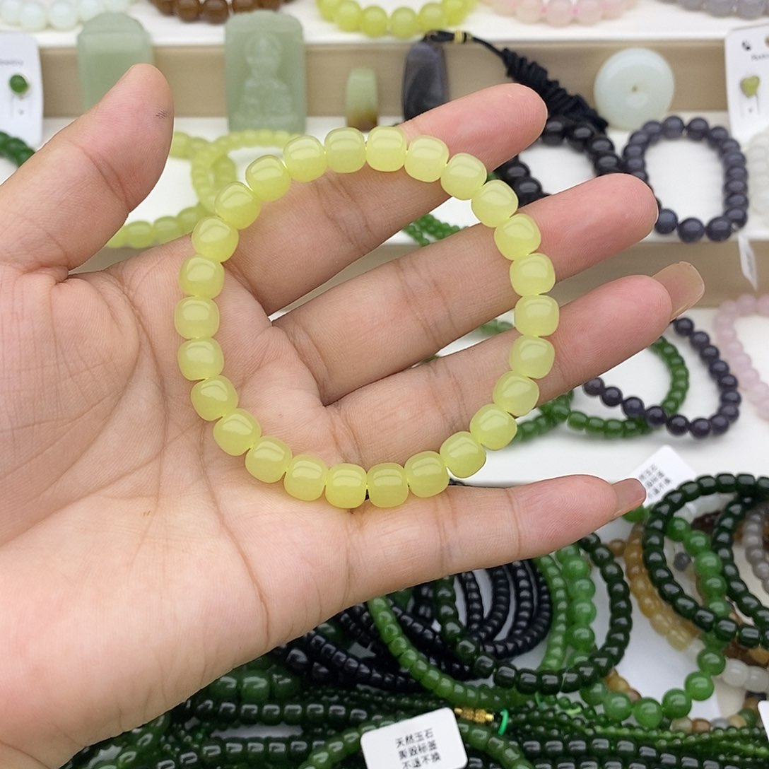 未镶嵌和田玉手链方****爱