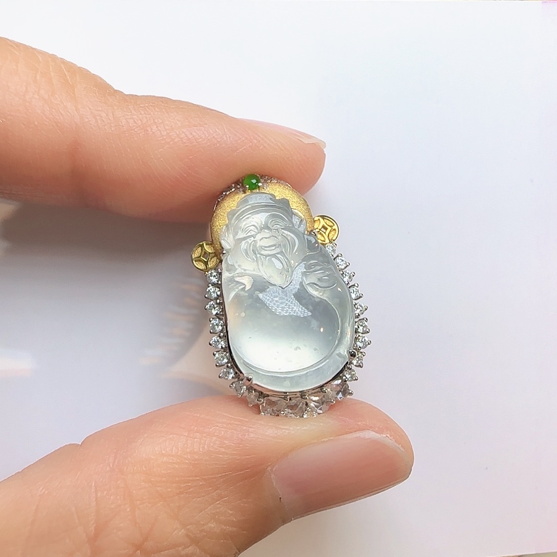 翡翠颈饰18K金镶嵌弱****瓶翡翠颈饰18K金镶嵌