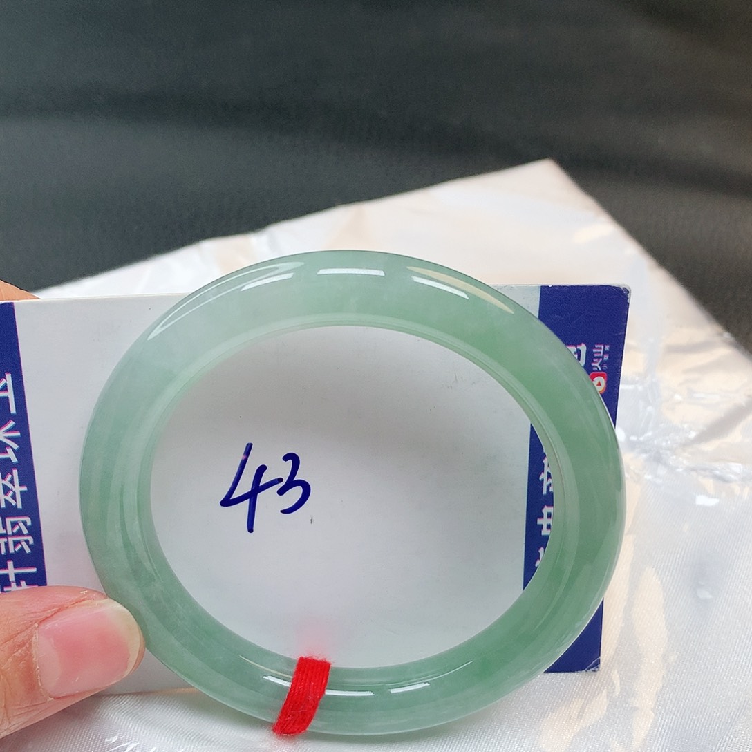 翡翠手镯未镶嵌43号