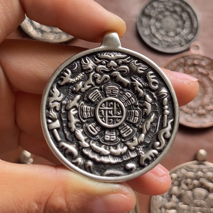 颈饰琉璃（**?喜欢的朋友