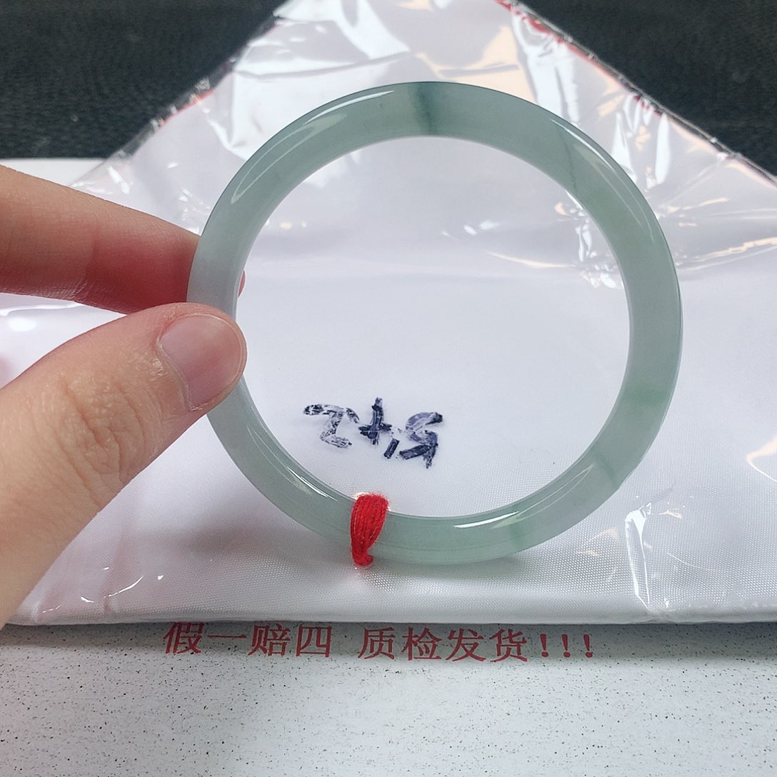 未镶嵌手镯翡翠385
