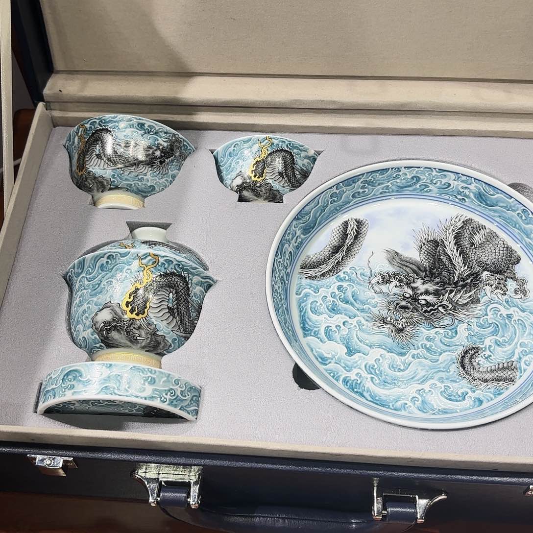 瓷片景德镇美术出版社