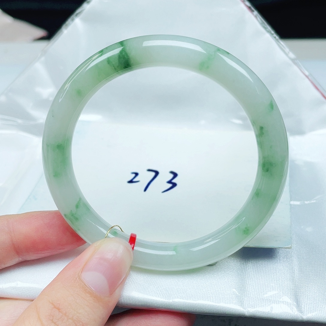 翡翠未镶嵌手镯（圆镯）美人条51