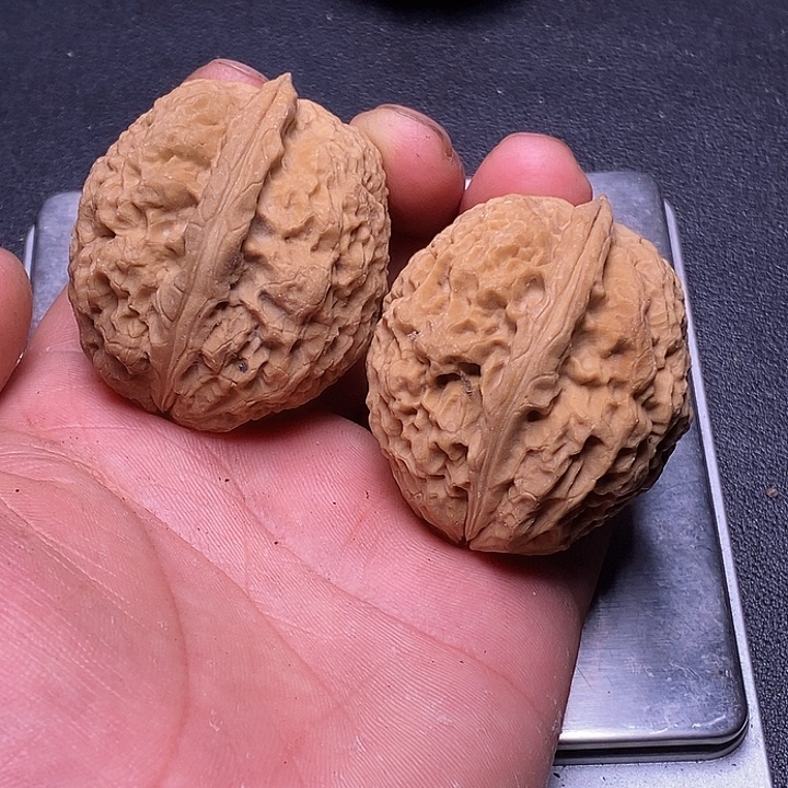 文玩核桃吊坠云南铁核桃放福利52