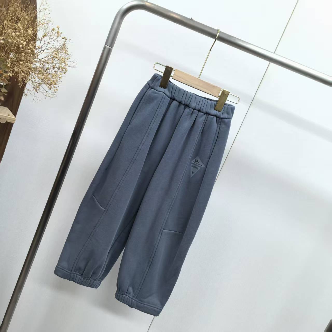 【1120】蓝色裤子B0-7