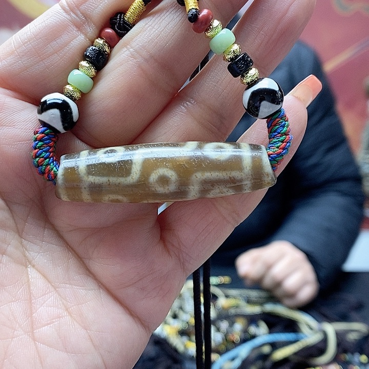 玛瑙/玉髓颈饰合金