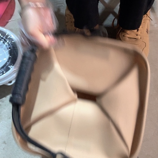 无防跳网打水桶一个微瑕