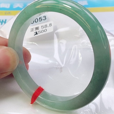 翡翠手镯未镶嵌0053号