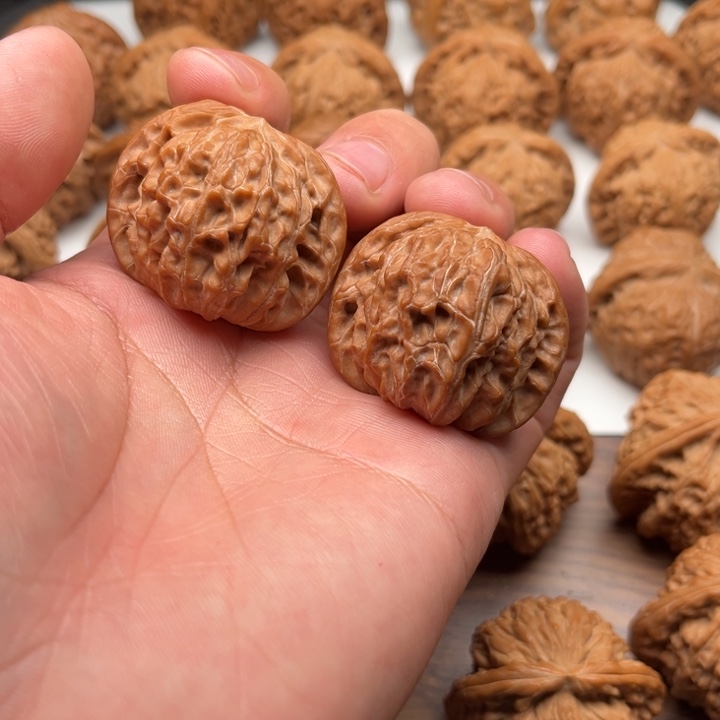 不***溢文玩核桃吊坠39磨盘