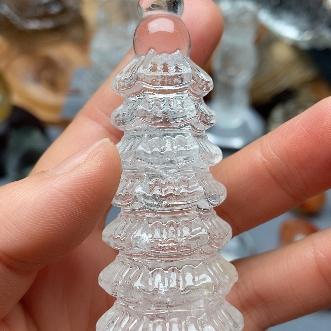 水晶颈饰未镶嵌摆件