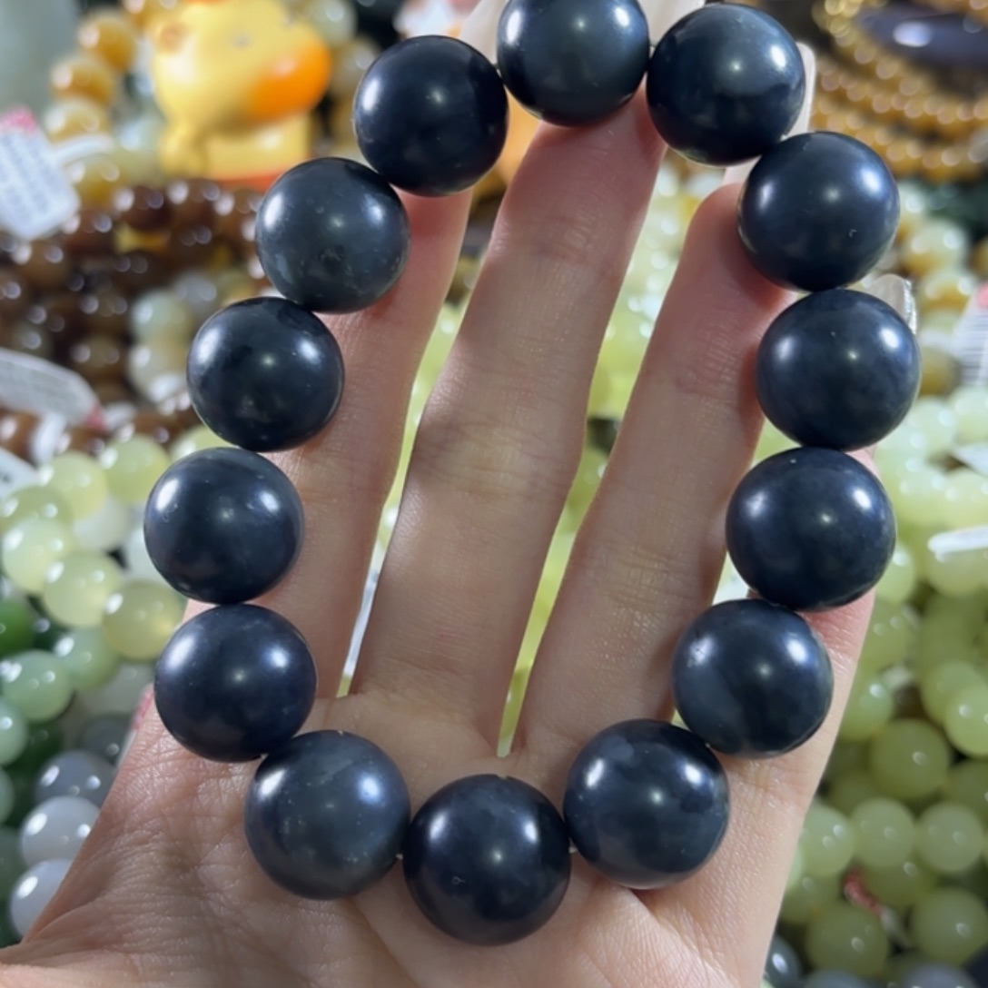 和田玉未镶嵌手链随机发一