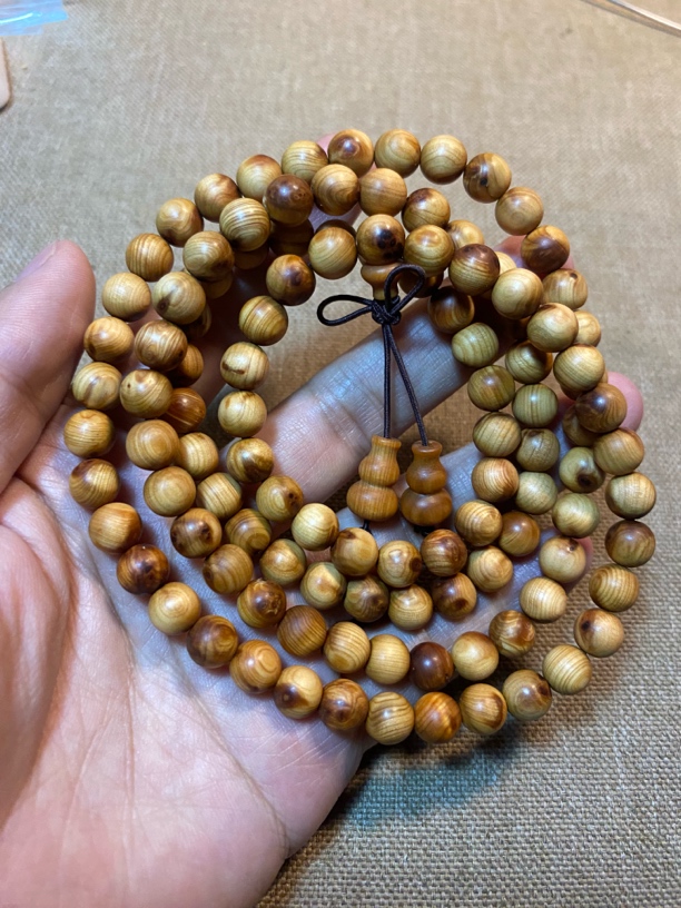 太行崖柏0.8x108颗带留疤长串念珠