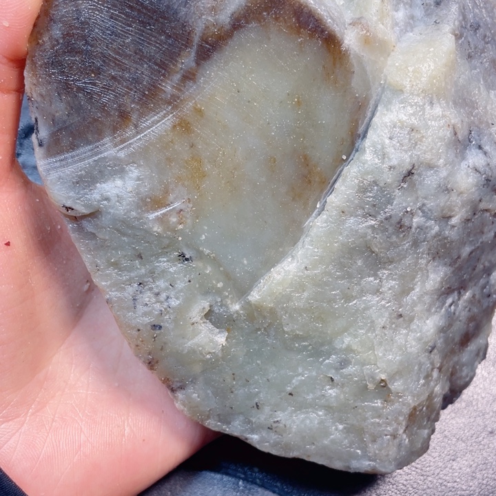 和田玉未镶嵌珠宝半成品