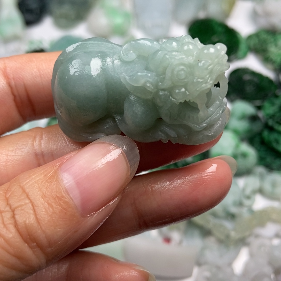 定制翡翠未镶嵌翡翠