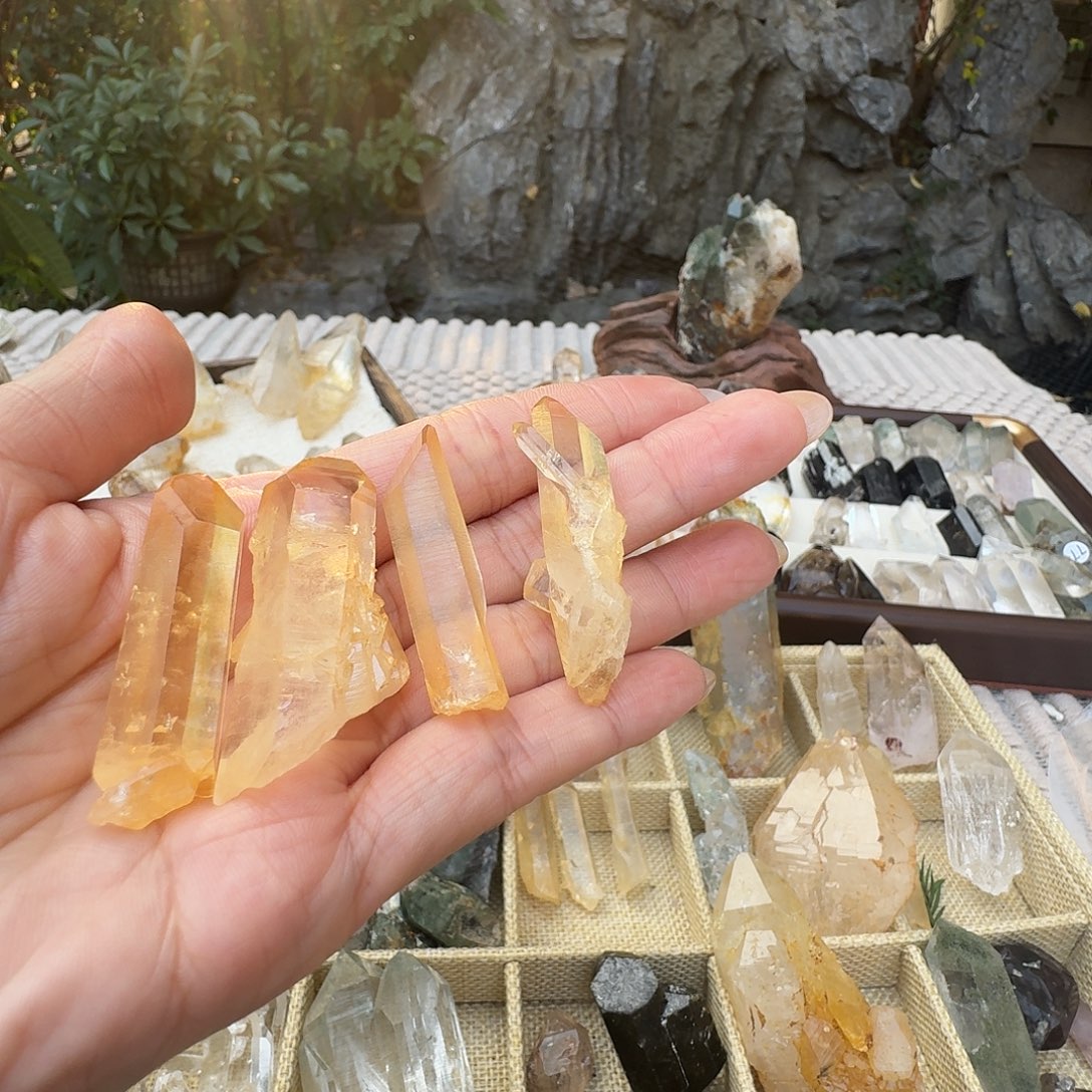 k***珠宝半成品水晶未镶嵌