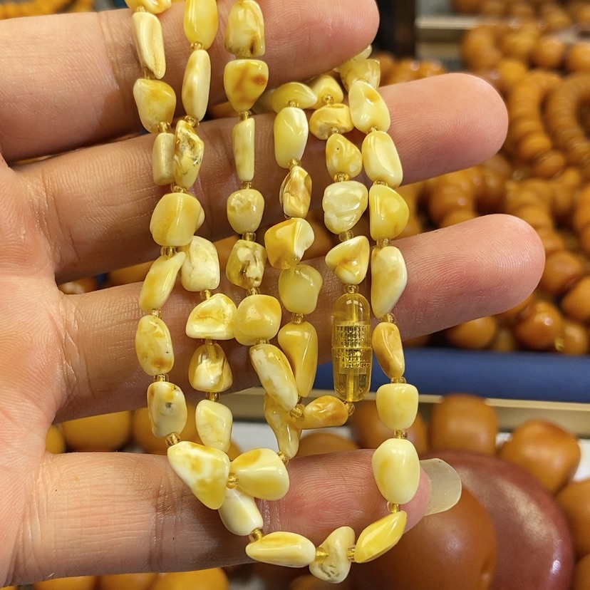 【闪购商品】蜜蜡未镶嵌珠宝奇石