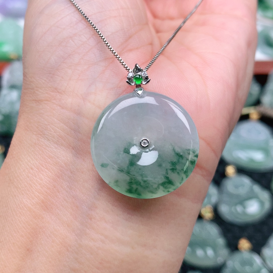 翡翠吊坠(不含链)18K金镶嵌