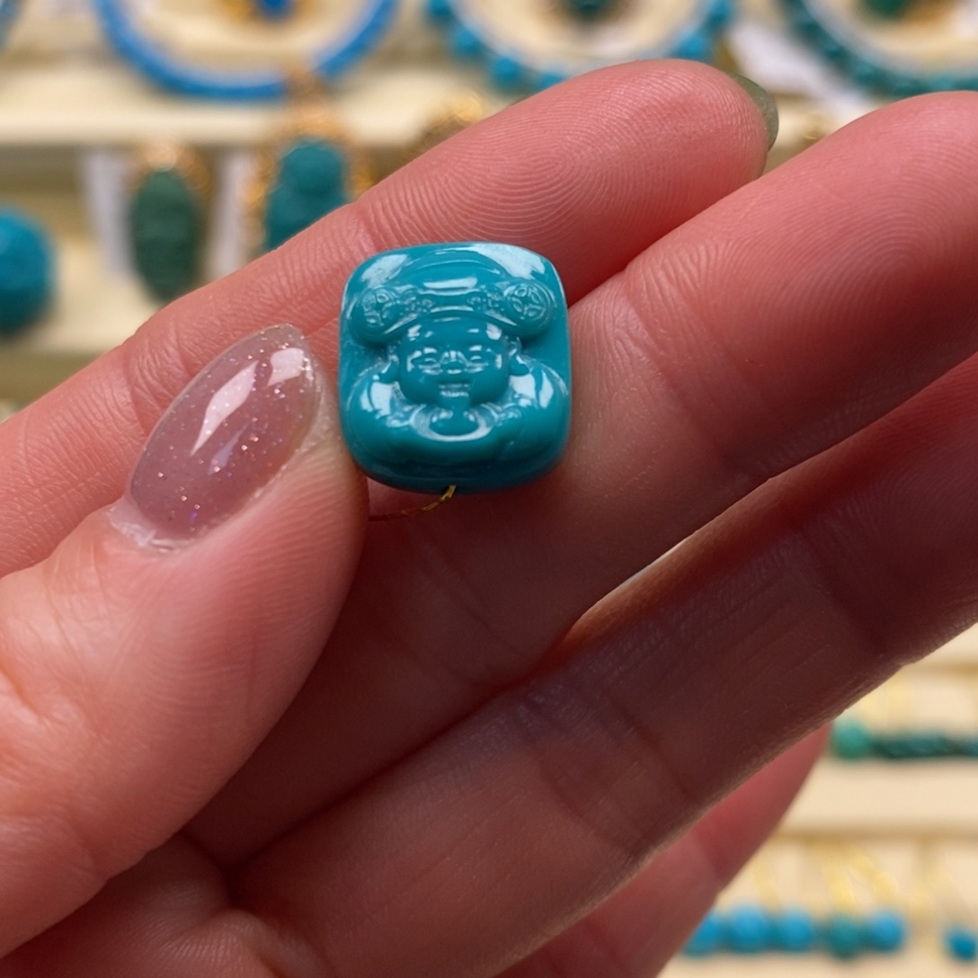 绿松石珠宝奇石未镶嵌直径12.4财神背云