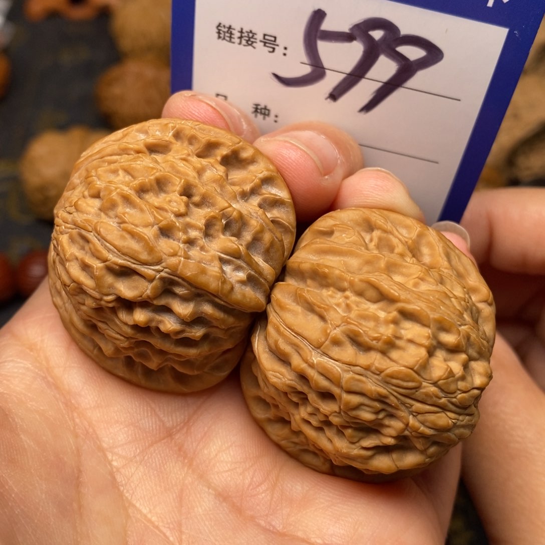 文玩核桃把件磨盘全品39。599