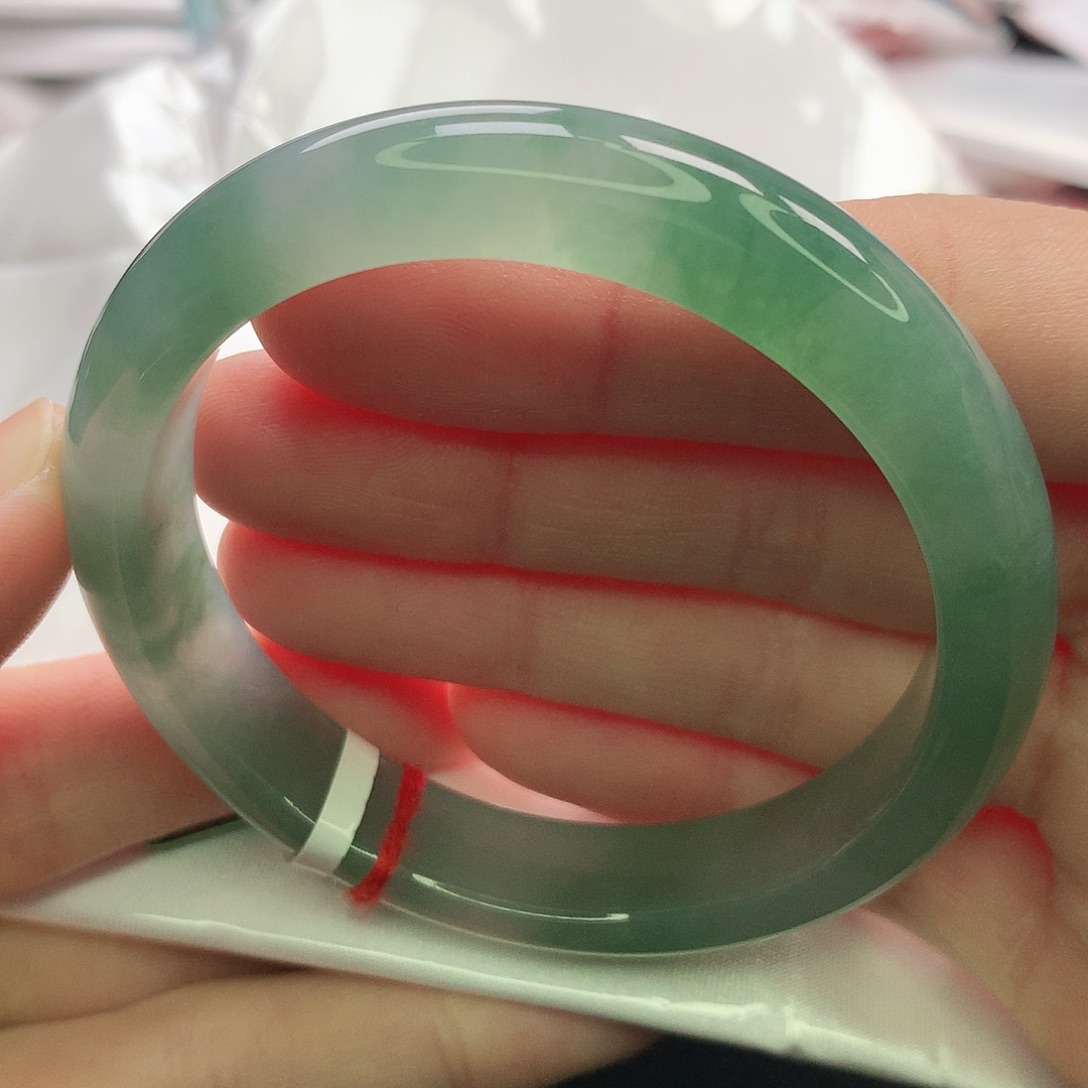 翡翠未镶嵌手镯缅甸5354